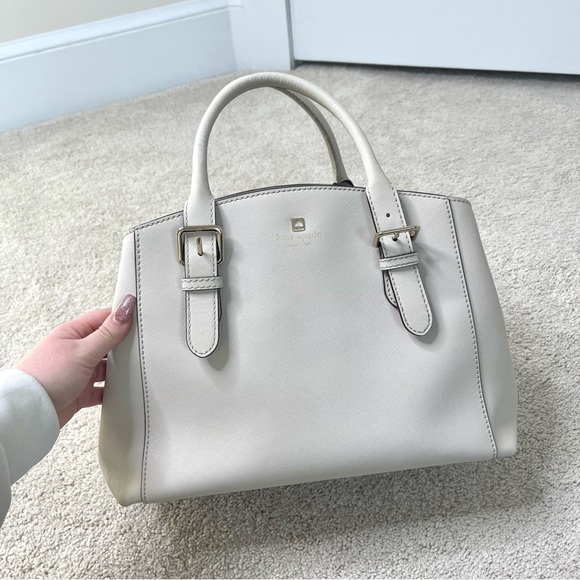kate spade Handbags - Kate spade cream satchel bag nwt